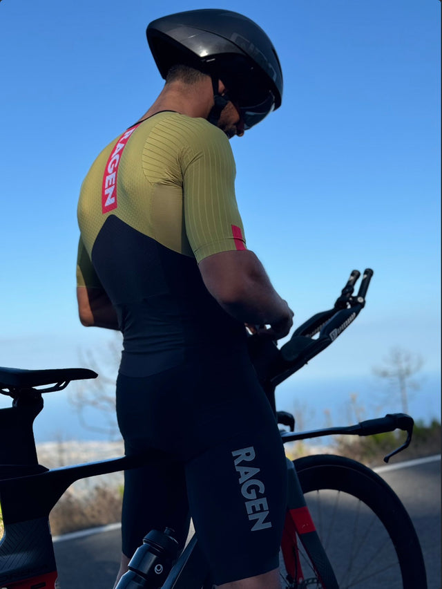 pro apparel bib